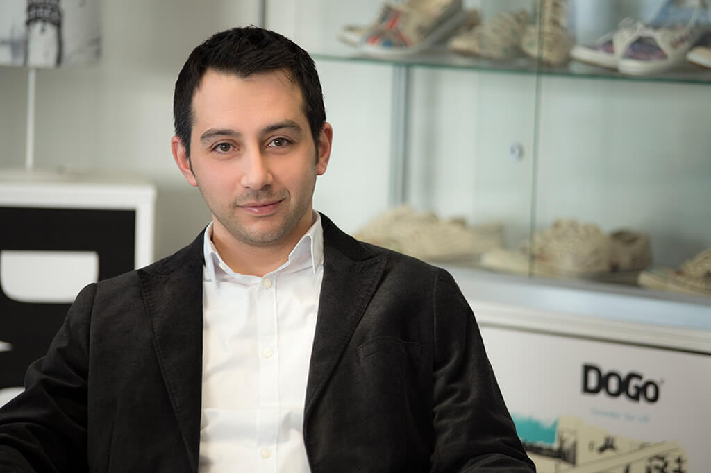 Ayhan Yalcin - DoGo-Shoes