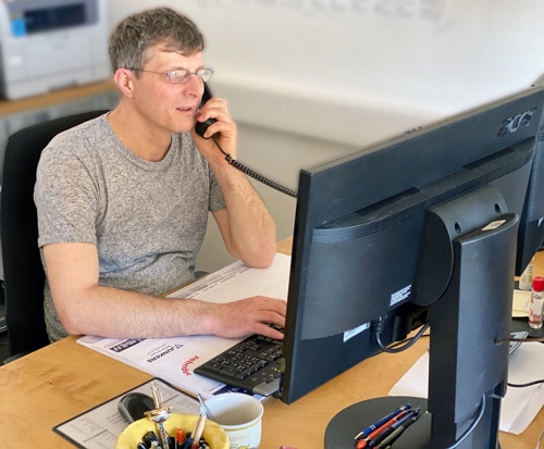 Thomas Rossbander bei der Arbeit