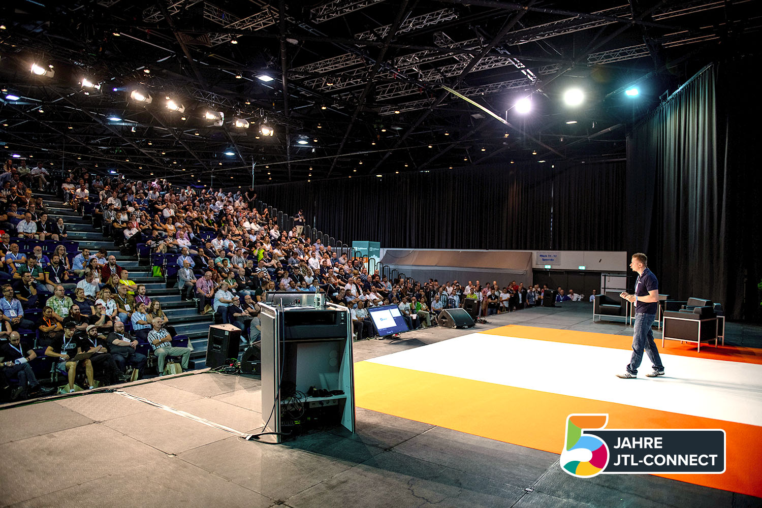 Thomas Lisson hält seine Keynote auf der JTL-Connect 2019