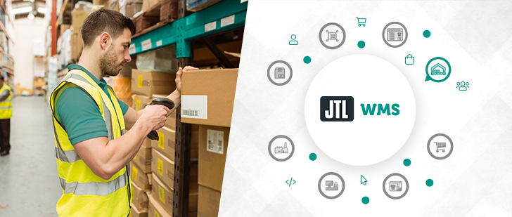 Lagermitarbeiter scannt Barcode von Paket mit der Lagerverwaltung JTL-WMS.