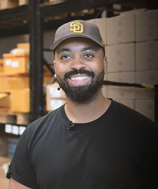 Darius Okra vom Food Startup Genuss Berlin empfiehlt die Lagerverwaltung JTL-WMS.